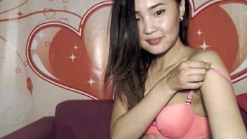Sexiest Asian Stripper Asiancamslive.com webcam girl pussy show